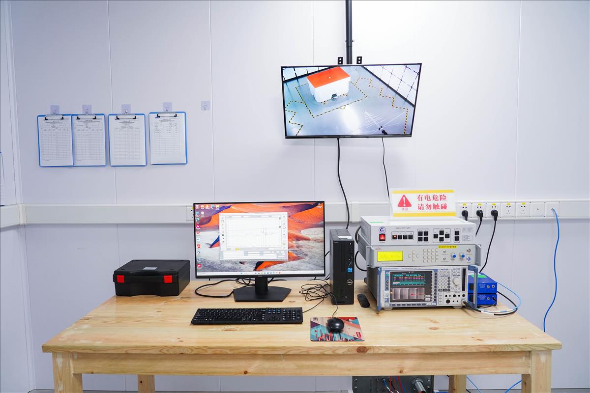 Wireless RF Room